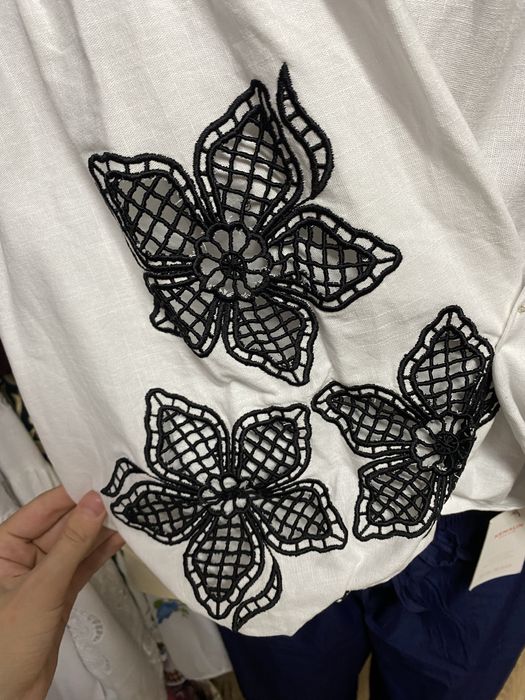 Вишиванка жіноча