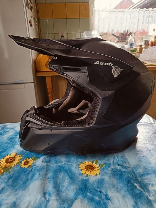 Kask cross Airoh Twist Black Matt XL