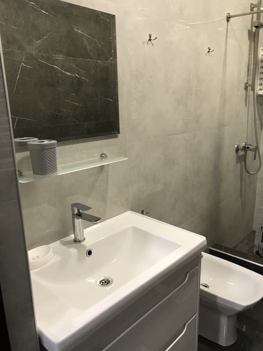 ЦЕНТР. ЕНЕРГОНЕЗАЛЕЖНА. Вільна 14.07-20.07. Двокімнатна квартира