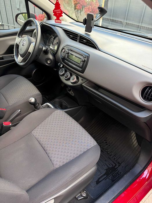 Toyota Yaris 1.0 2015 r.