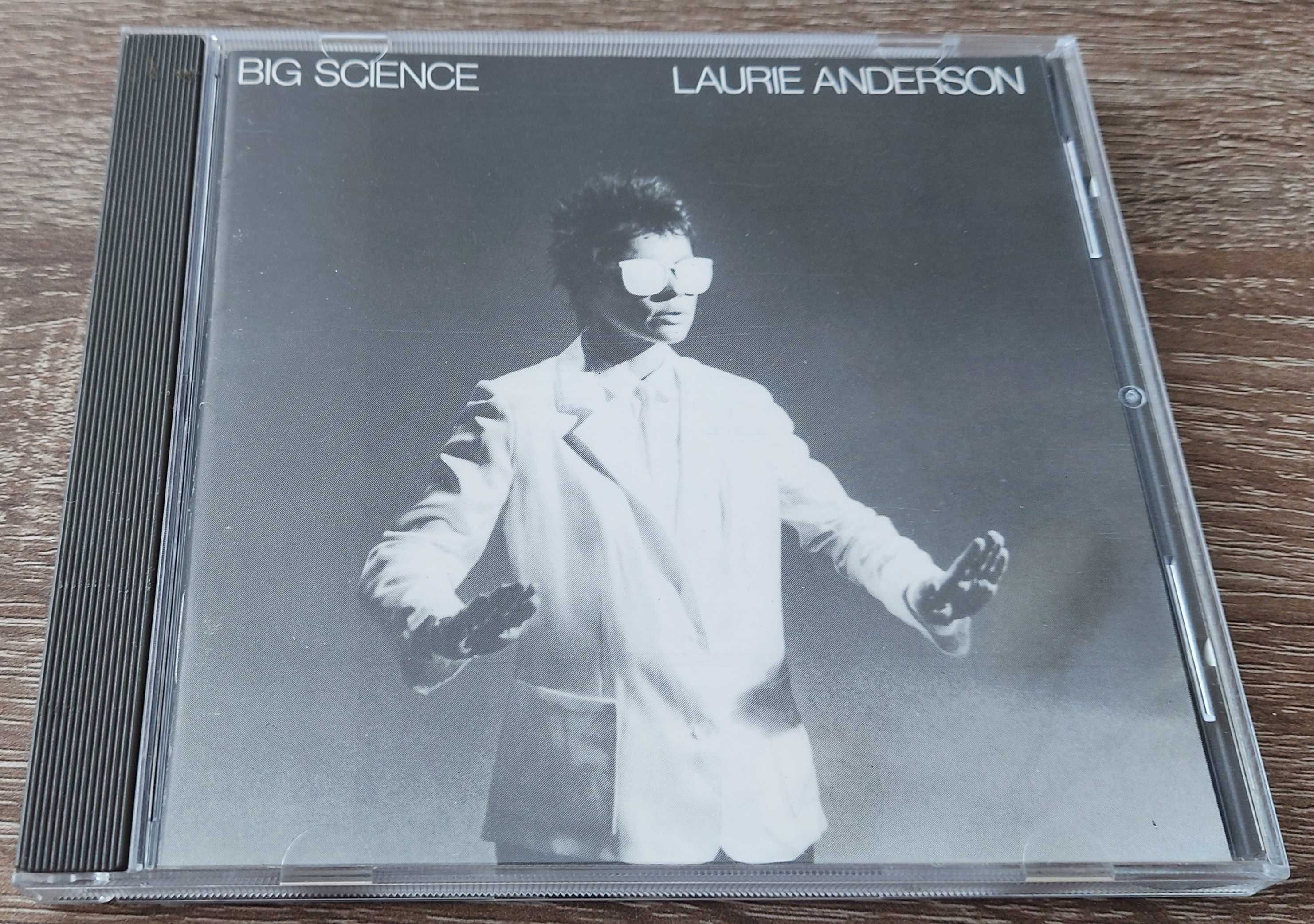 Laurie Anderson – Big Science