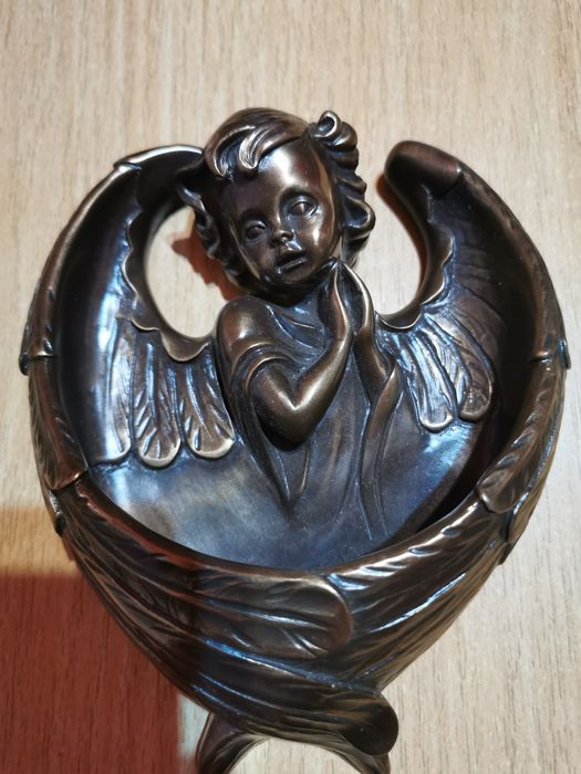 Ключница в виде ангела. Европа