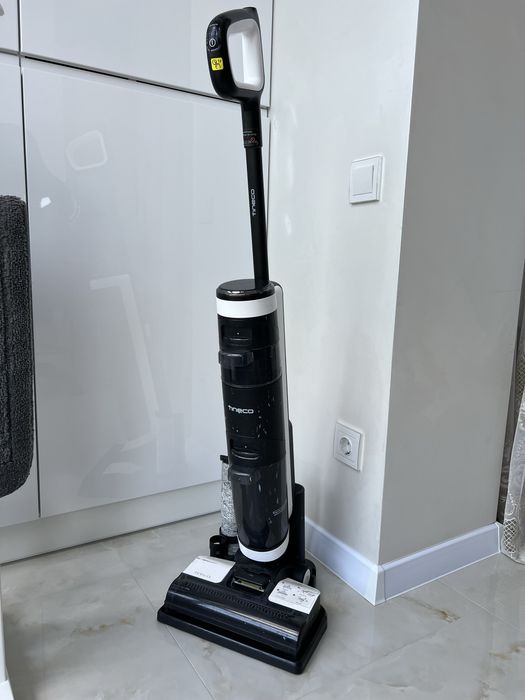 Миючий пилосос TINECO