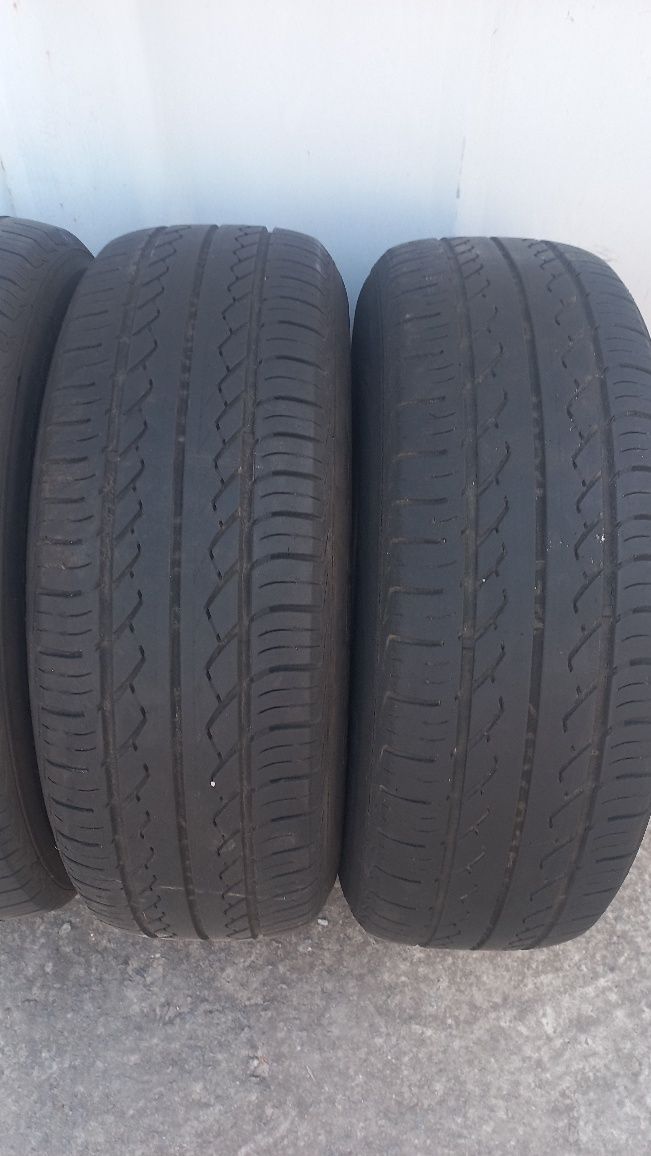 Шини літні R16 215 65 Hankook