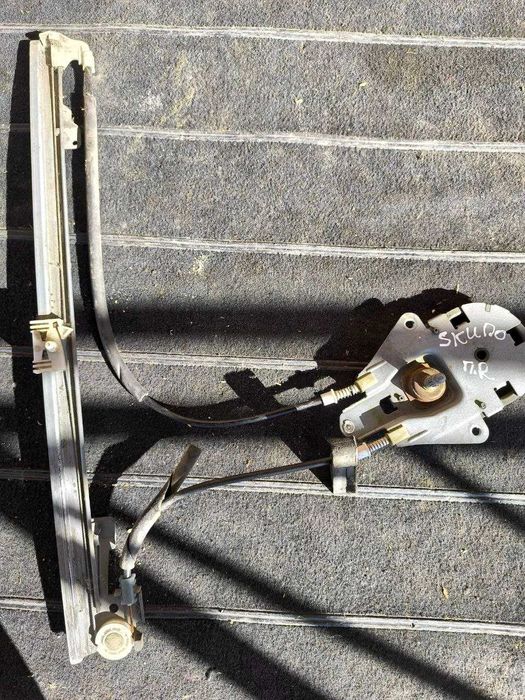 Склопідйомник Fiat Scudo Citroen Jumpy Peugeot Expert передній правий