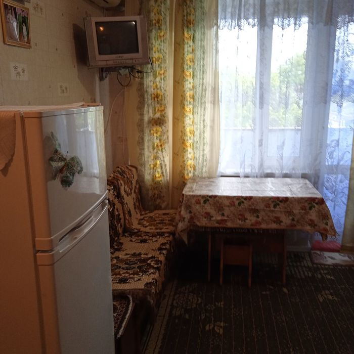 2-х кімната квартира в центрі селища Веселинове