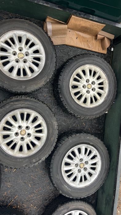 koła zimowe 16 cali chrysler 5x115 / 215/65/16