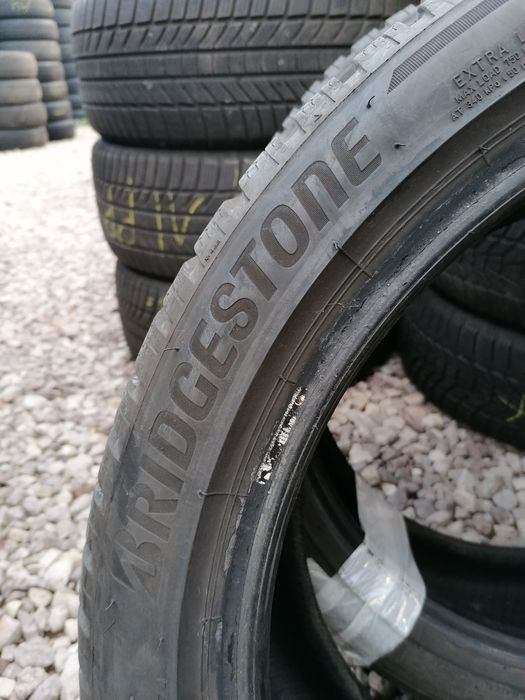 245/40/19 Bridgestone 2022 rok zimowe