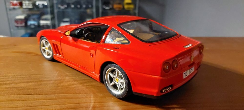 Model 1:18 Ferrari 550 Maranello Bburago