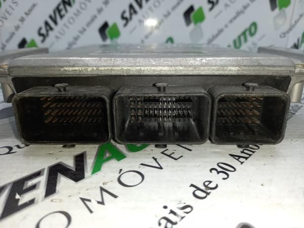 Centralina motor / ECU VOLVO V40 Combi (VW)