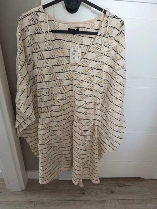 Dzianinowy narzuta plażowa Reserved, rozmiar One Size S  M