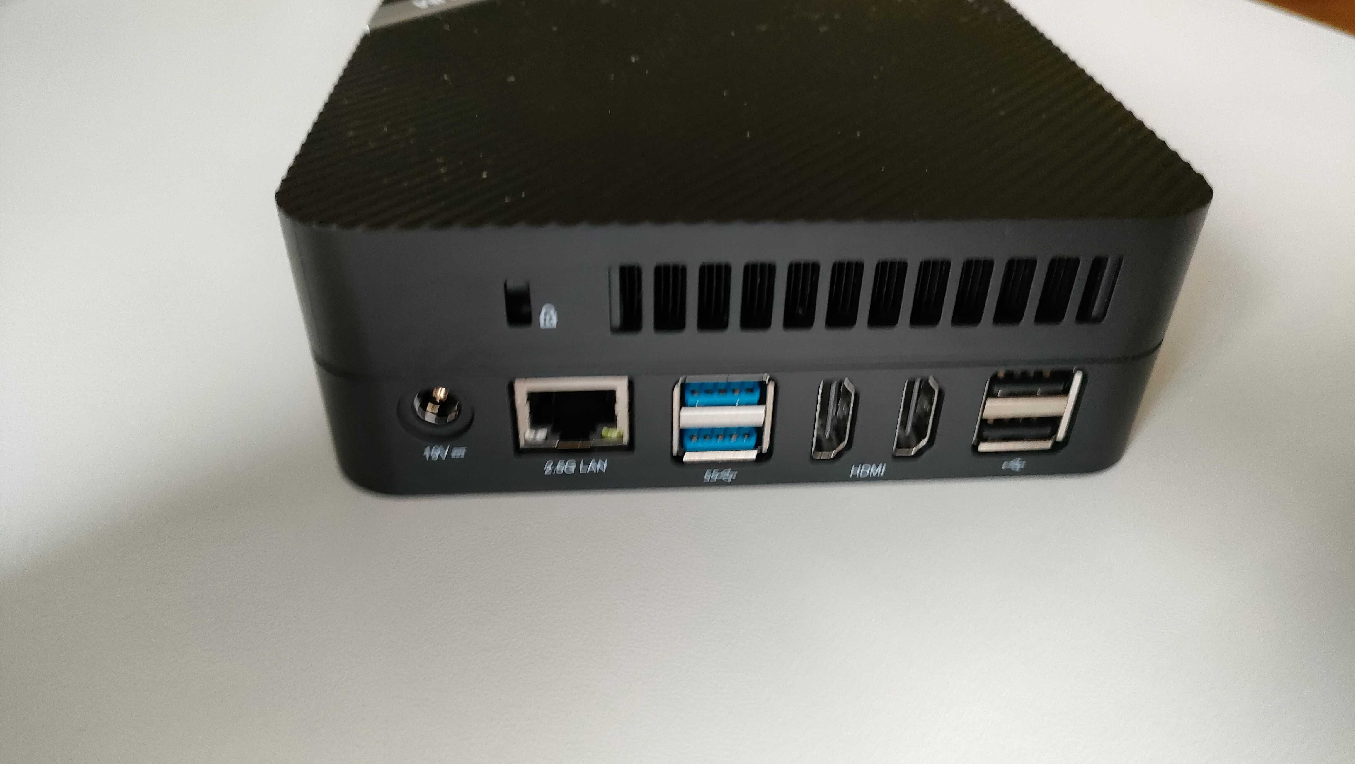 Mini PC MINISFORUM Venus Series UM773 Lite 32/1TB