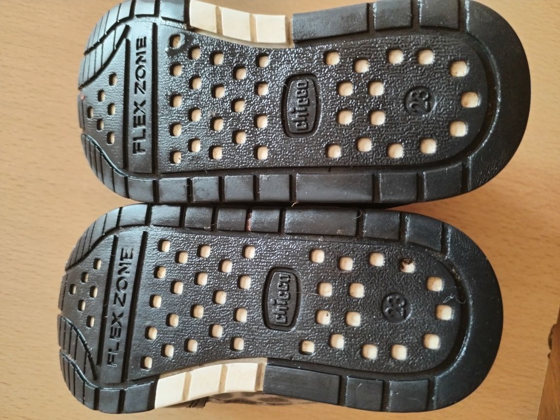 Sapatilhas Chicco 23