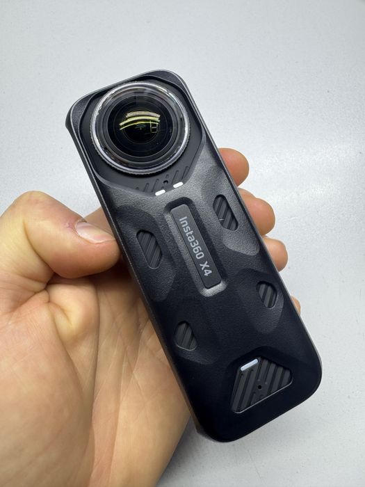 Insta 360 X 4 ІДЕАЛ