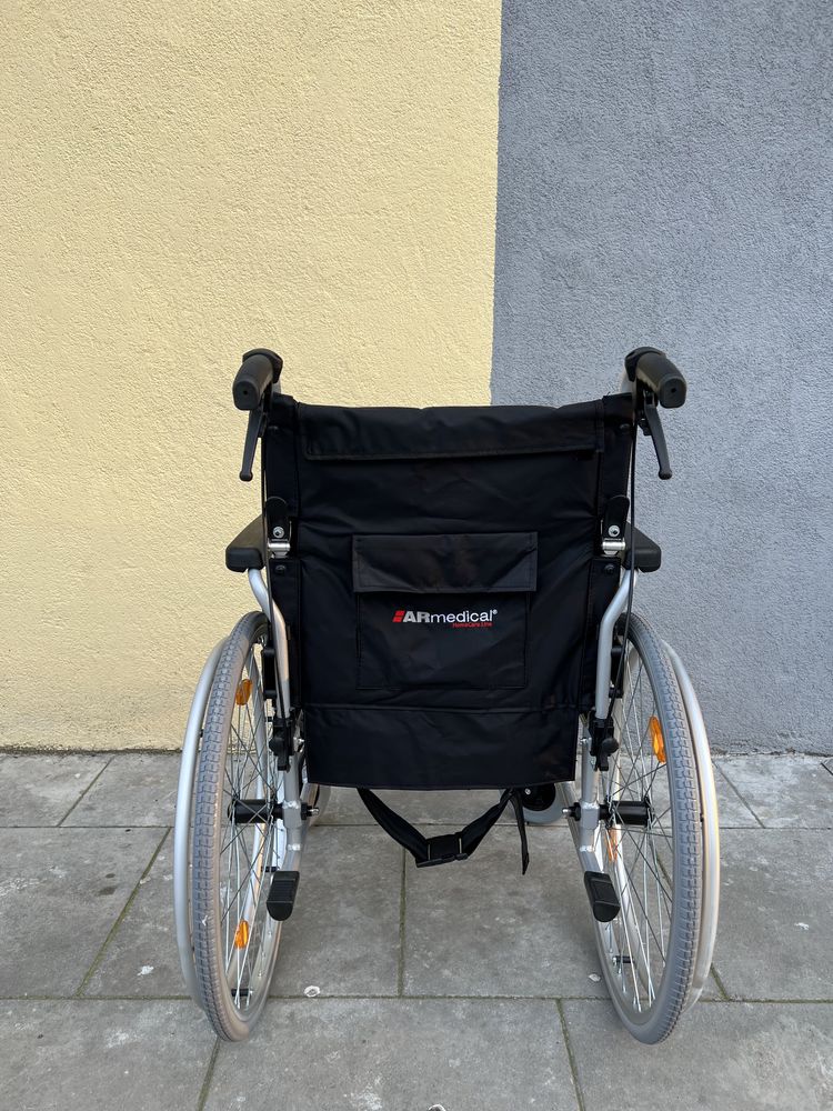 Wózek inwalidzki lekki, aluminiowy 100zł.