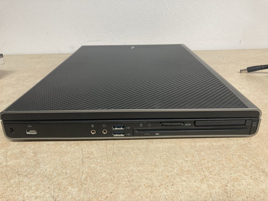 Laotop Dell Precision M6500 17 cali z grafiką Nvidia