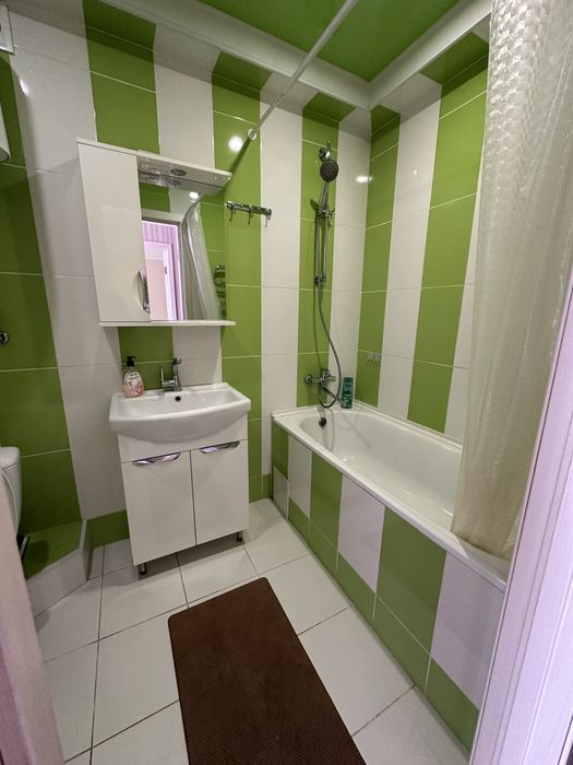 Посуточно ЦЕНТР Малый рынок 1комн люкс подобово центр малий