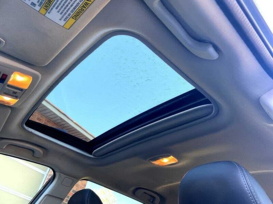 Subaru Outback Limited      2016