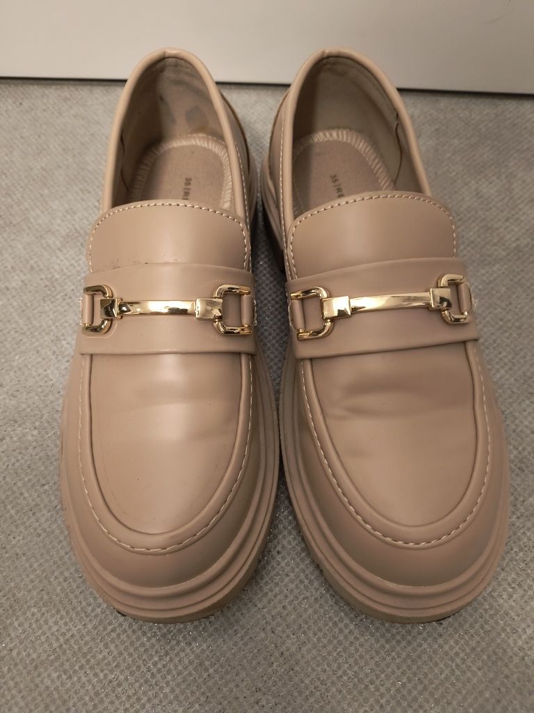 Mokasyny Reserved 35