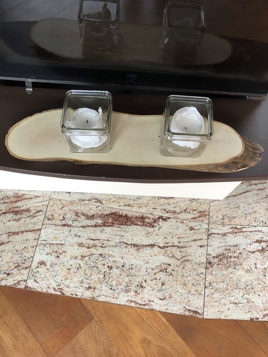 Deska dekoracyjna z drzewa orzecha włoskiego