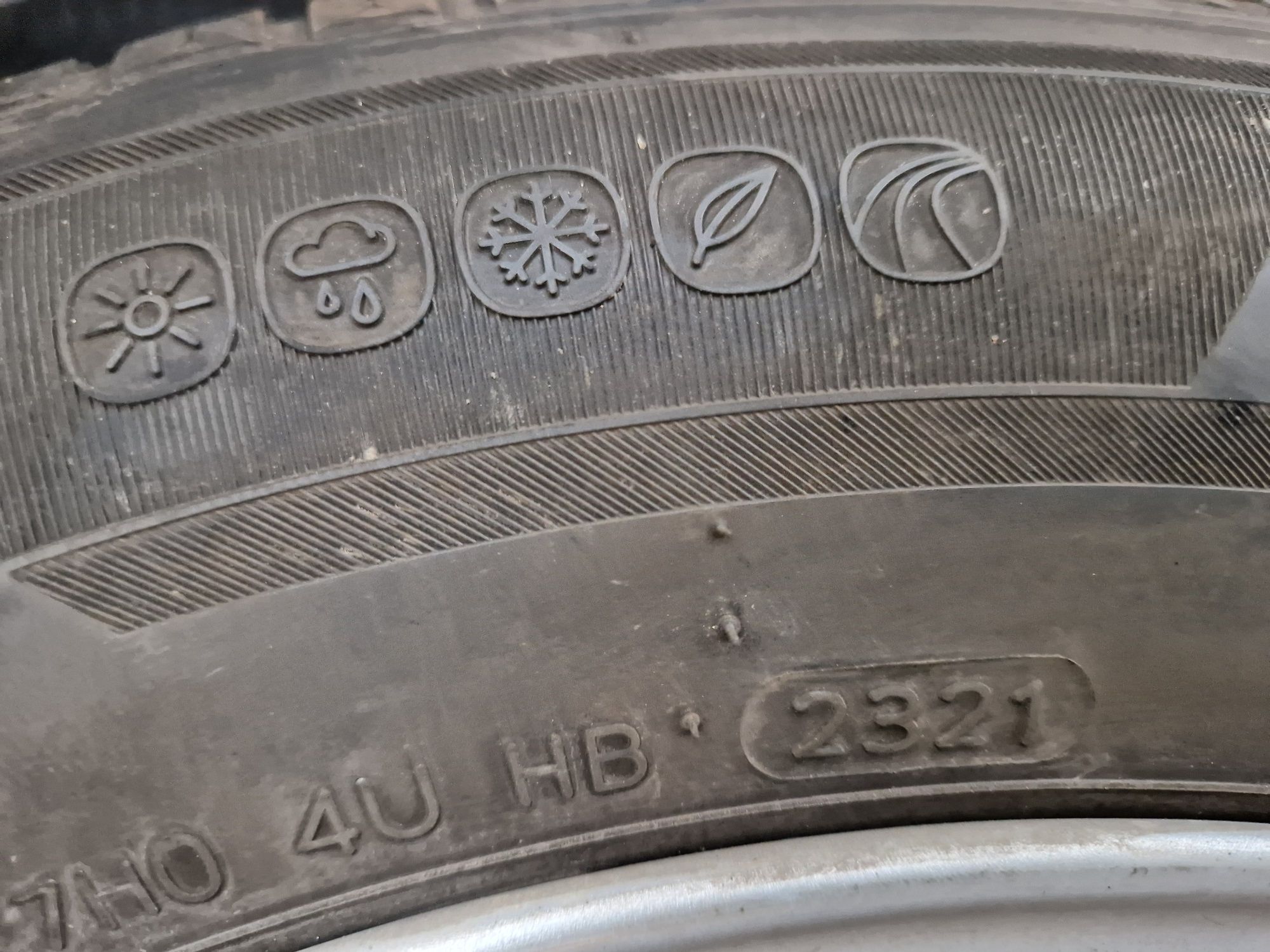 Oryginalne Koła VW Tiguan 5N0 215/65R17 Lato zima wielosezon 8mm