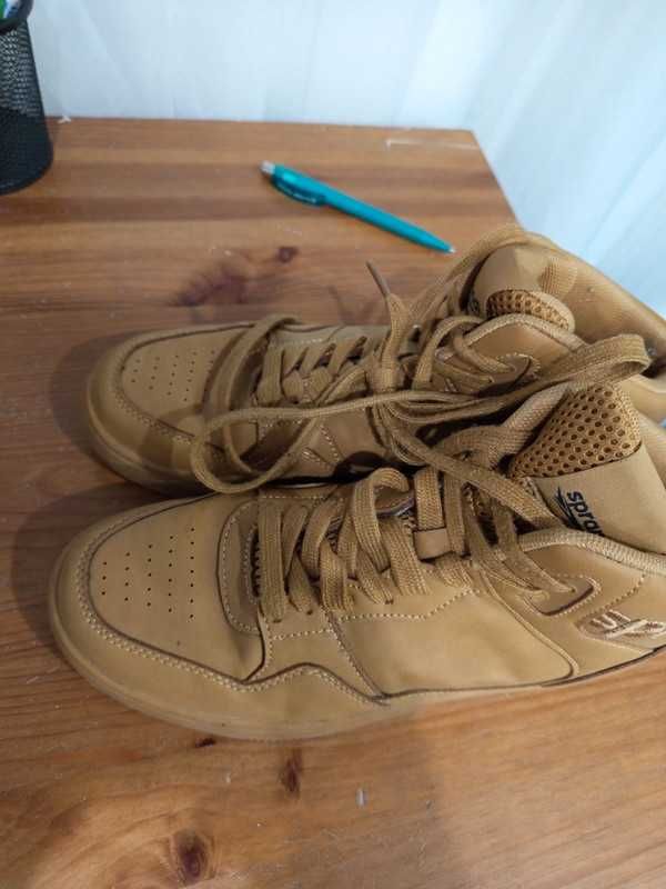 #659 Buty męskie sportowe Sprandi