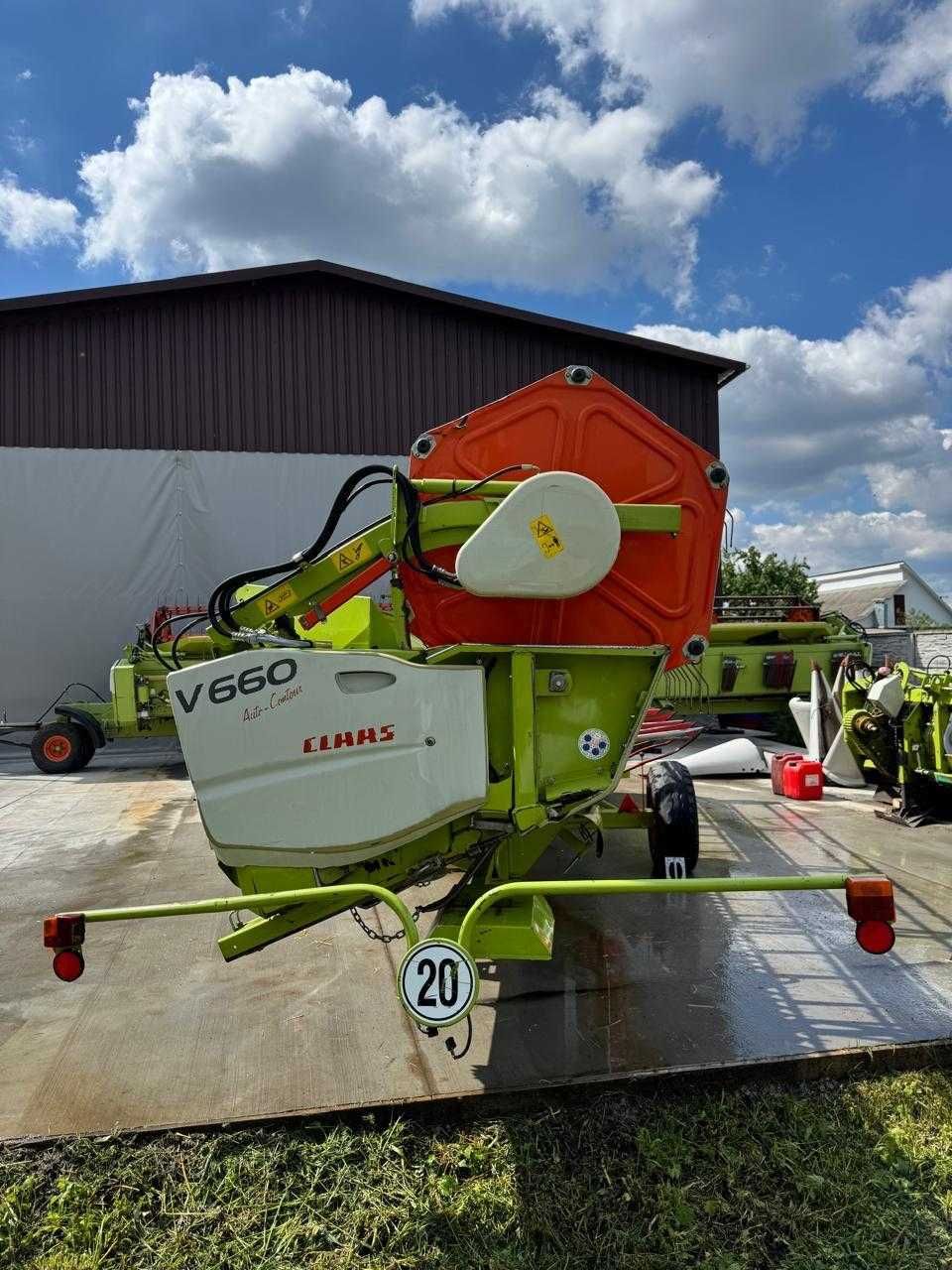 Комбайн Claas Lexion 560 ТТ  2009 рік  3200/1900 годин, повний привод
