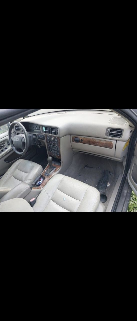 Volvo V70 XC70 2000 r automat