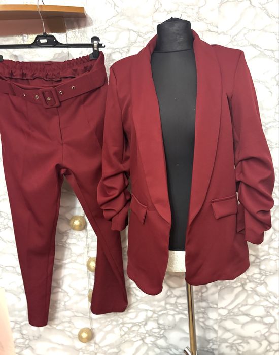 Garnitur damski biust 95/100