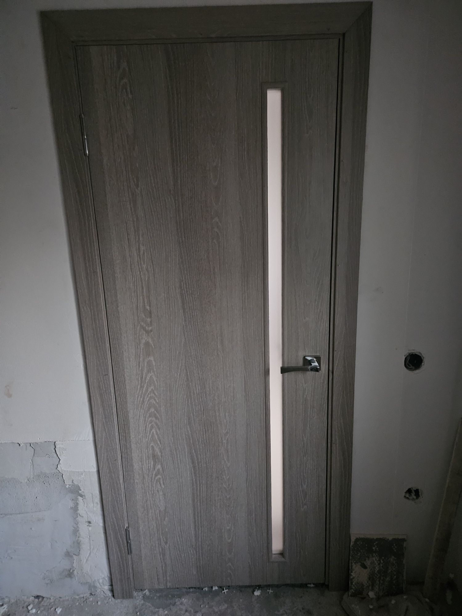 Продам міжкімнатні двері 180 × 70 см