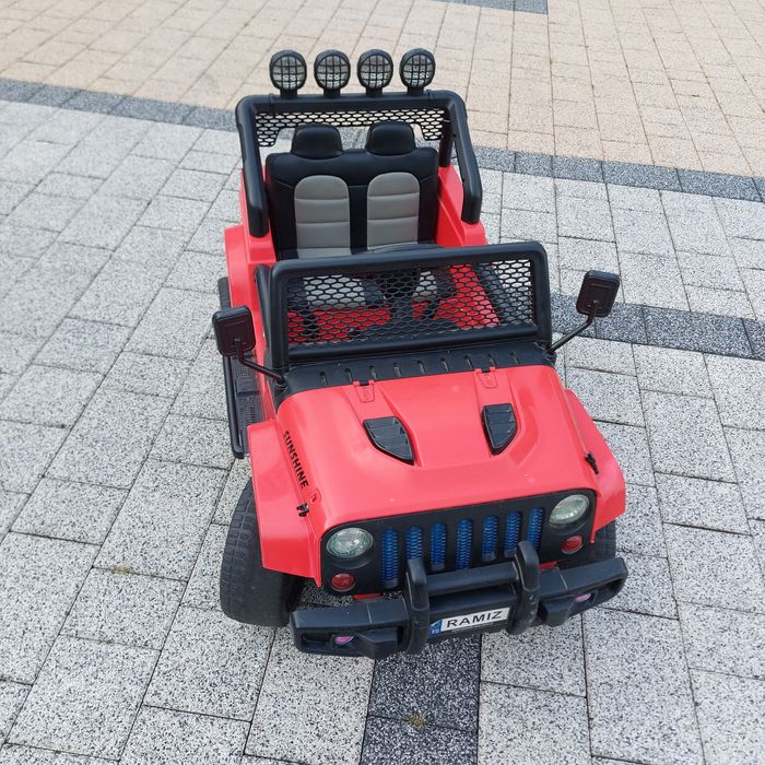 Auto na akumulator Jeep 4 x 45 W