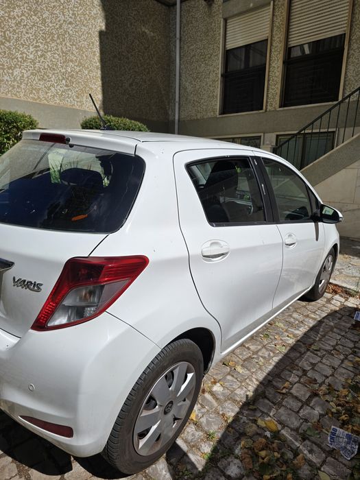 Toyota Yaris 2012 Caixa Automática