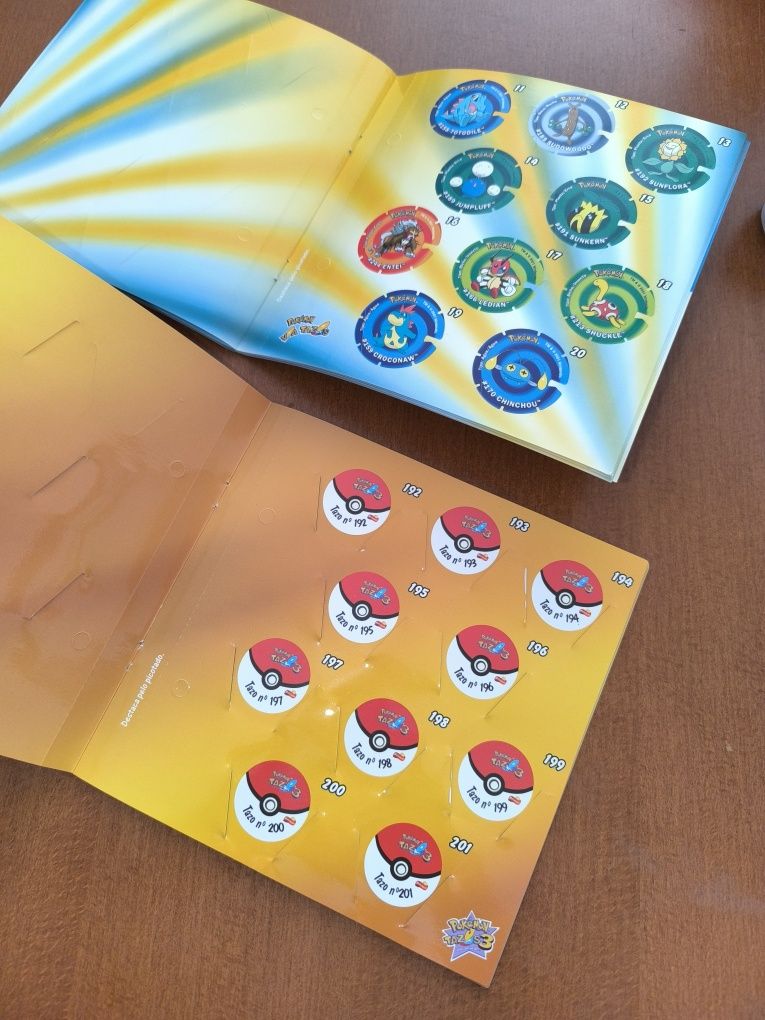 Lote de 75 x Tazos Pokémon + cadernetas Matutano