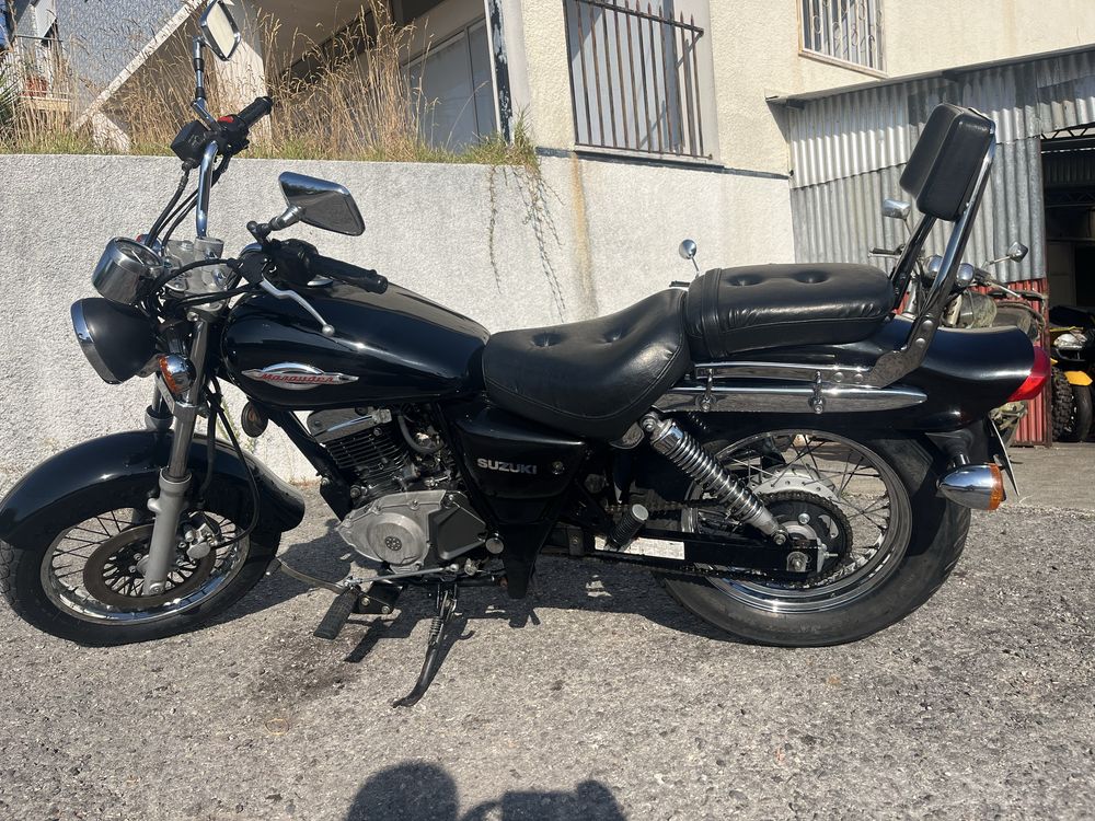 Suzuki gz125 marauder
