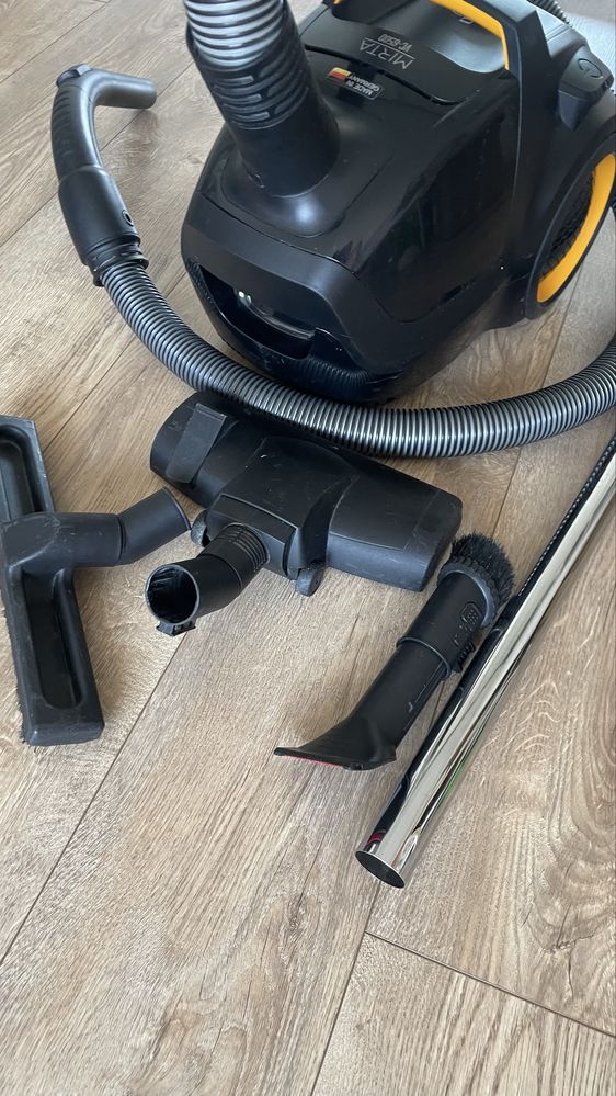 Пилосос Mirta VC-6500