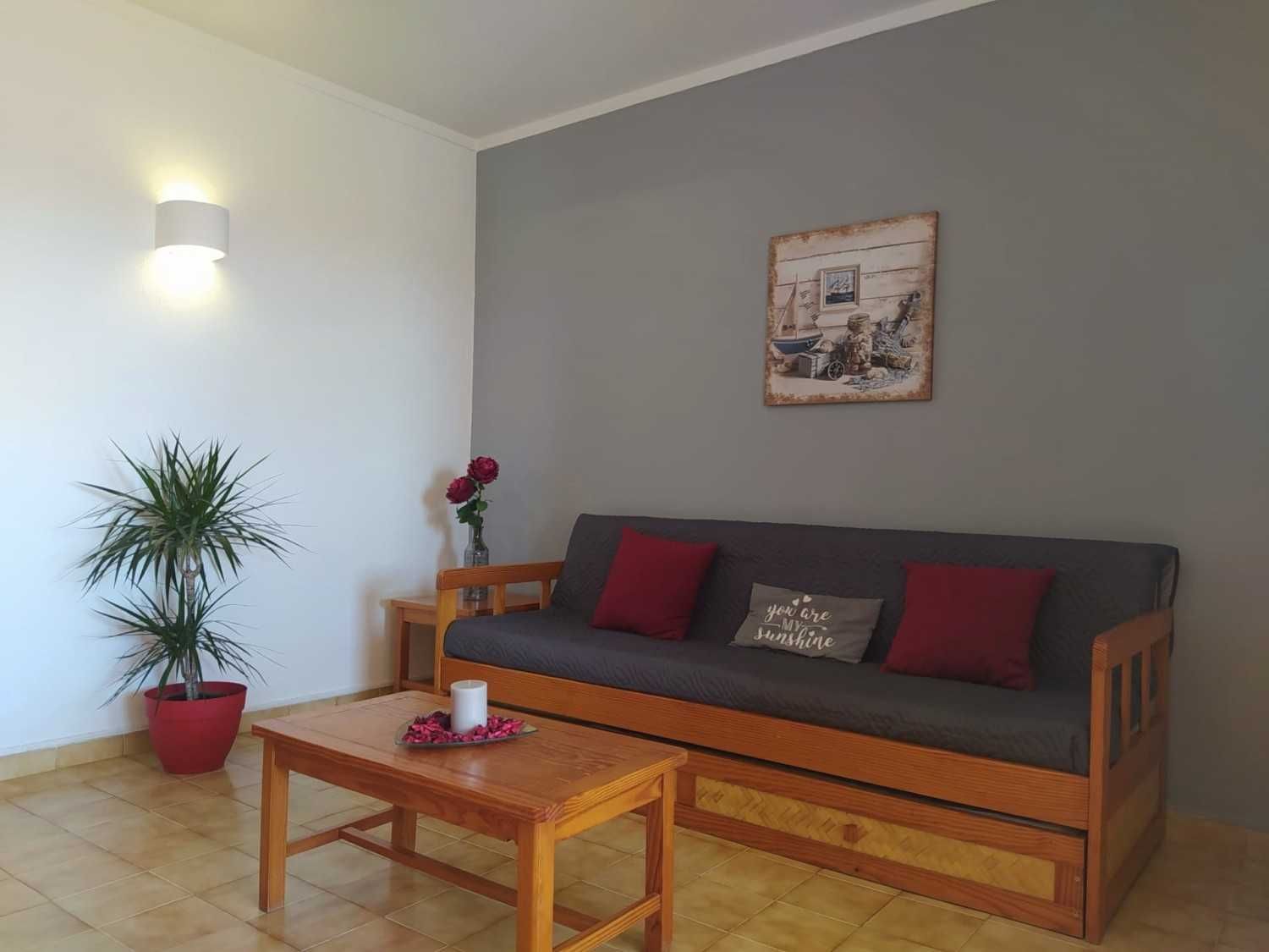 Apartamento T1 para arrendar na praia da Rocha,