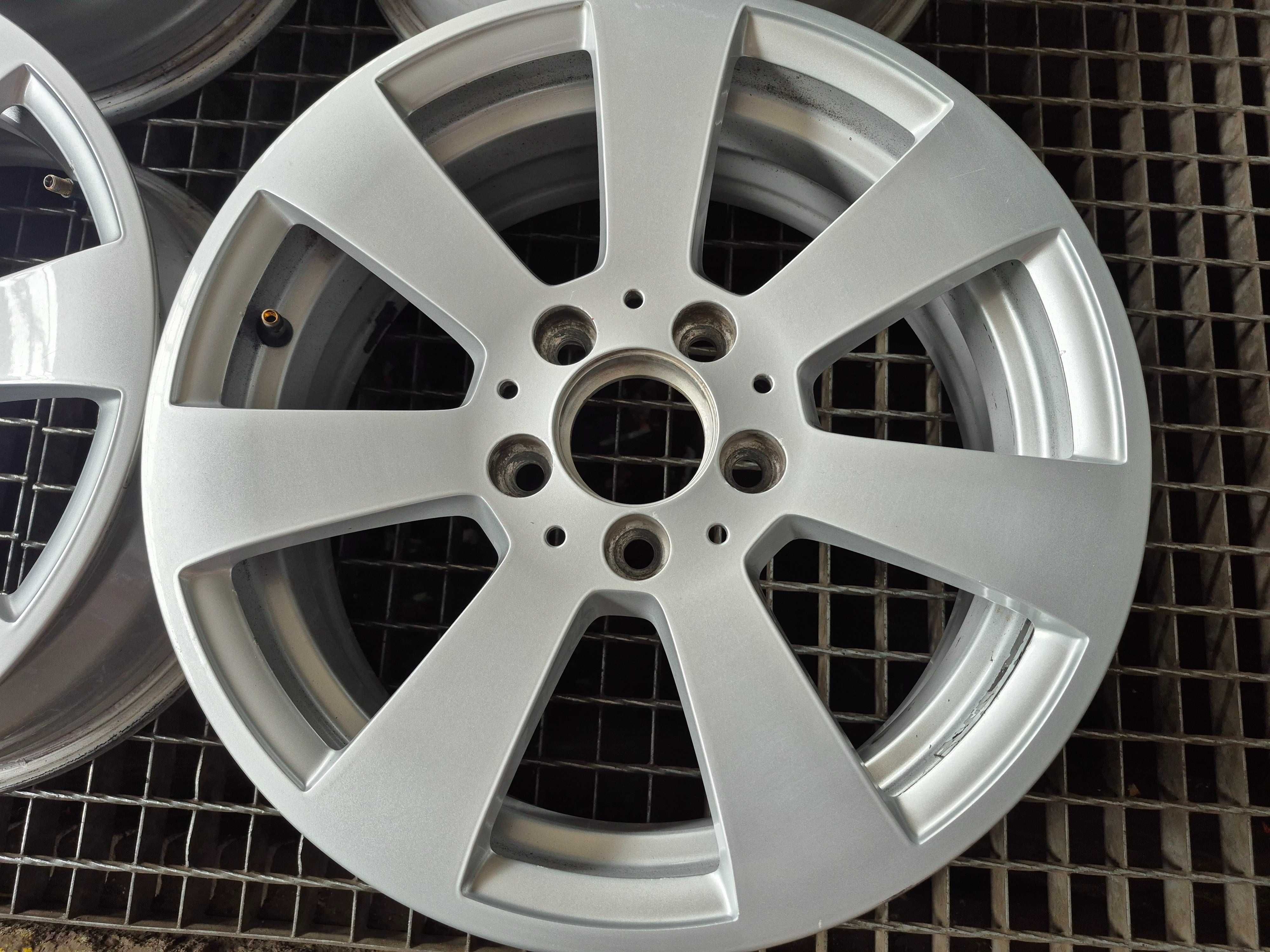 4xAlu Felgi MERCEDES C Klasa 6Jx16H2  Et39