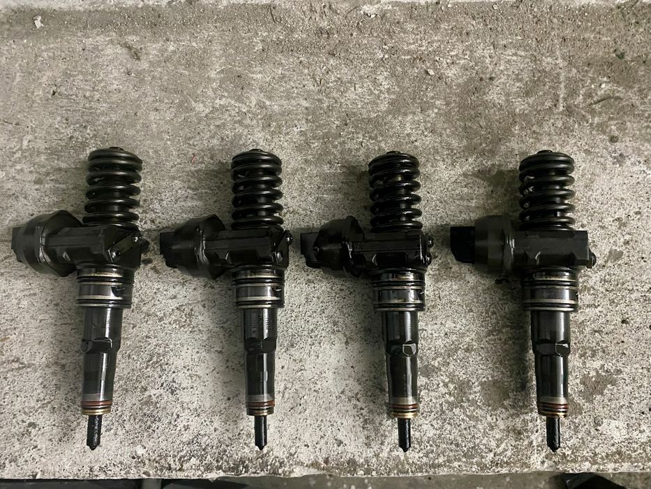 Pompowtryski pompowtrysk 1.9tdi 105km Bosch BXE BKC BLS IGŁA