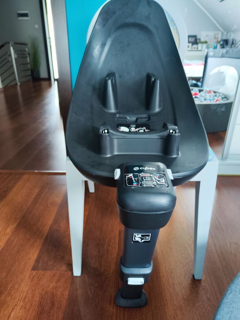 Fotelik Cybex Aton M i size + baza