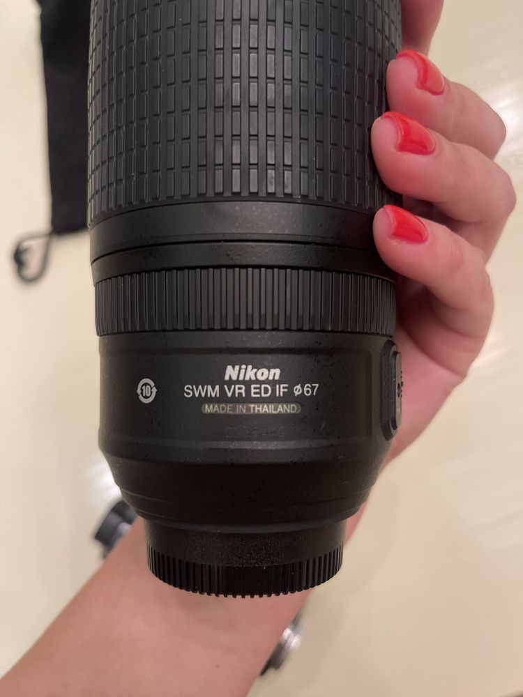 Продам Оптику Nikon 70-300 mm