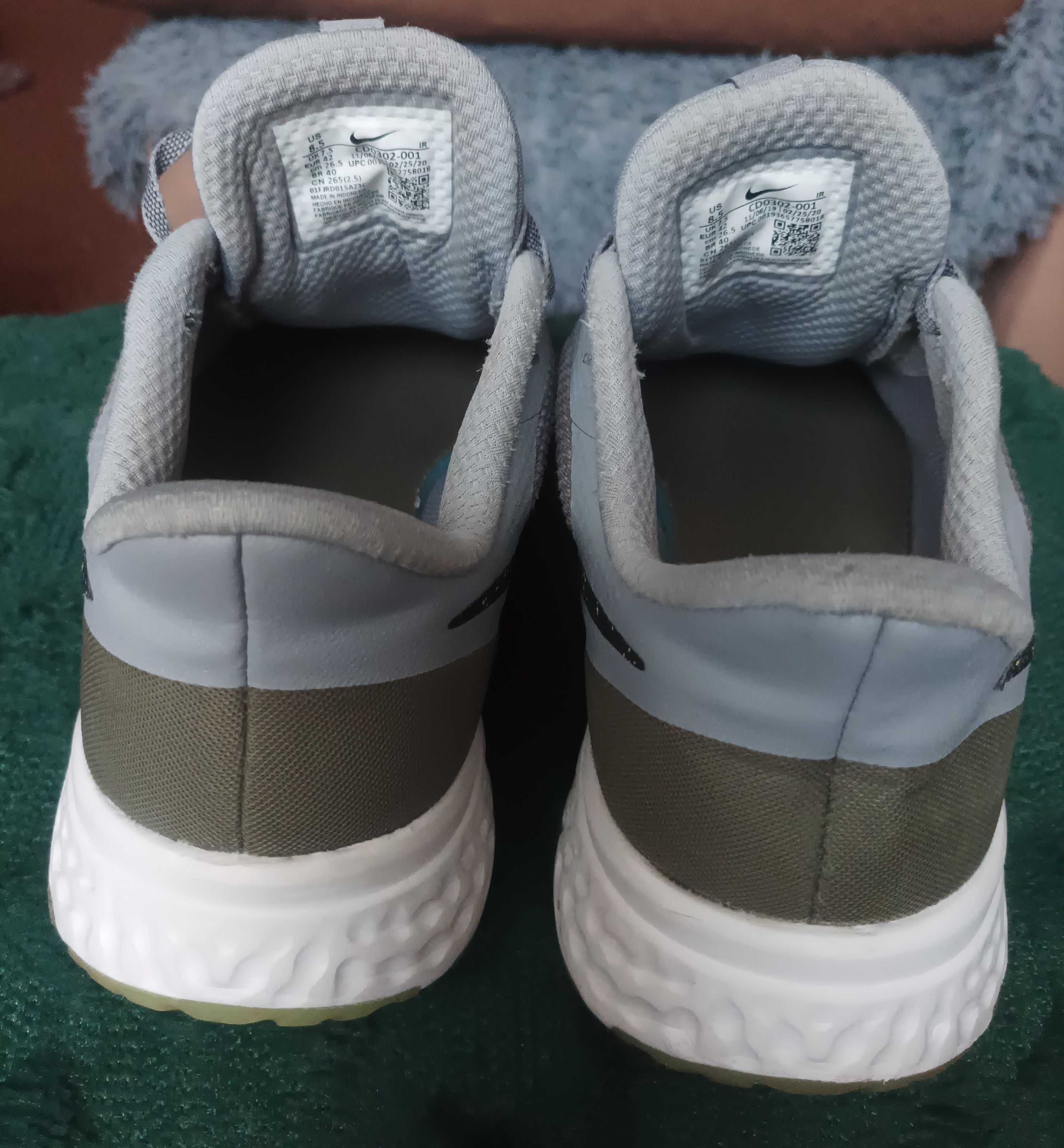 Buty Nike Revolution 5 rozmiar 42