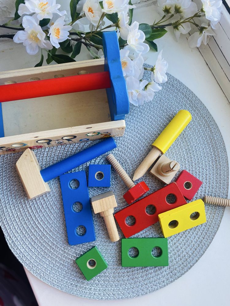 Оригінальна іграшка для розвитку Doug Mickey Mouse Wooden Tool Box Toy