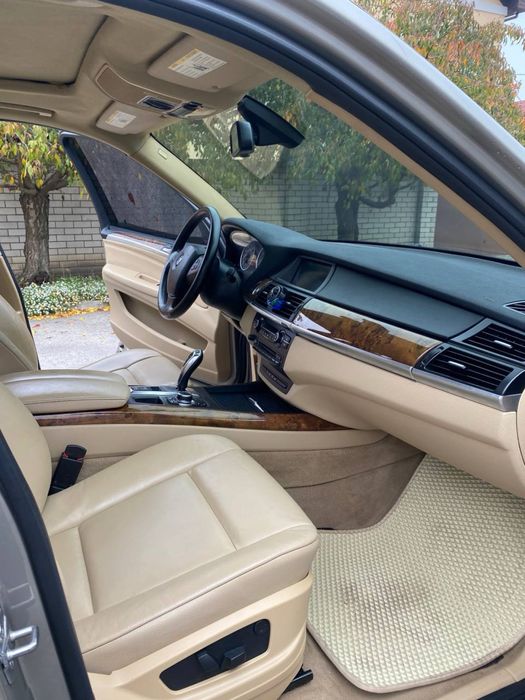 BMW X5 идеальное состояние !