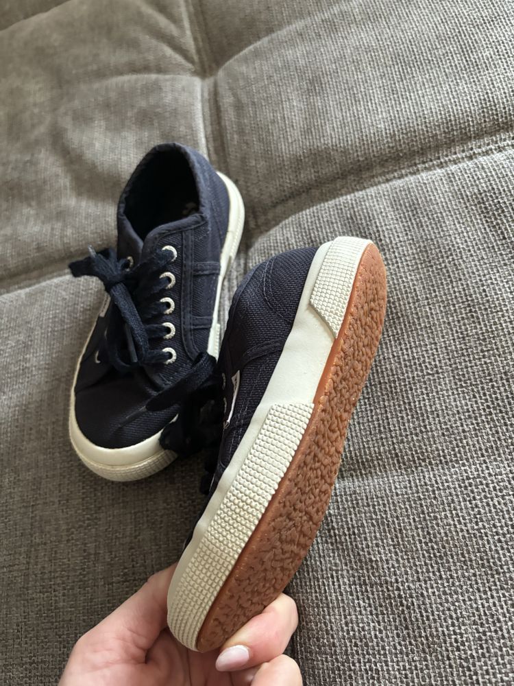 Trampki chłopięce superga 28 stan super