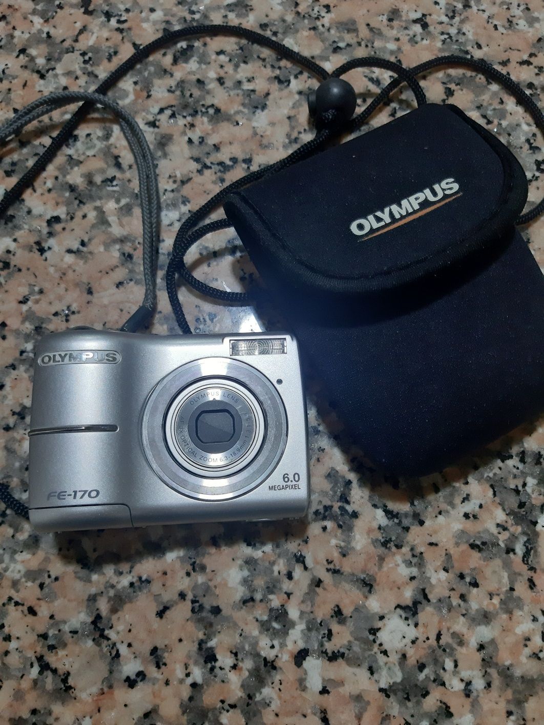 Maquina fotográfica Olympus