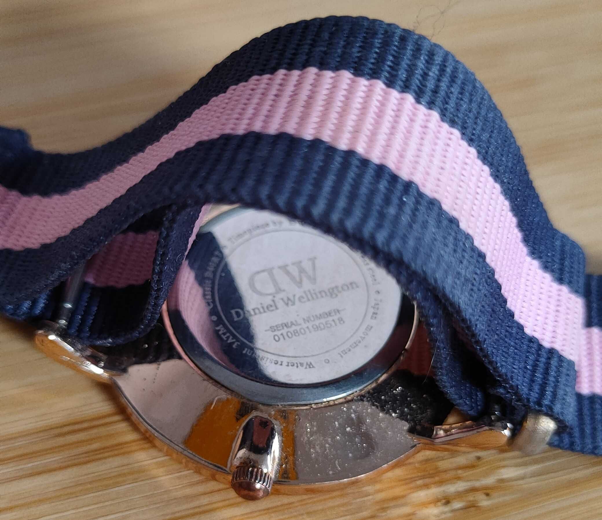 Zegarek damski Daniel Wellington, klasyczny piękny zegarek na rękę