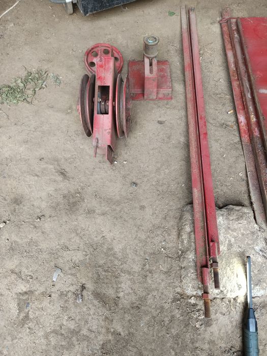 Sieczkarnia  słomy  do kombajnu Massey Ferguson 520 i pochodnych