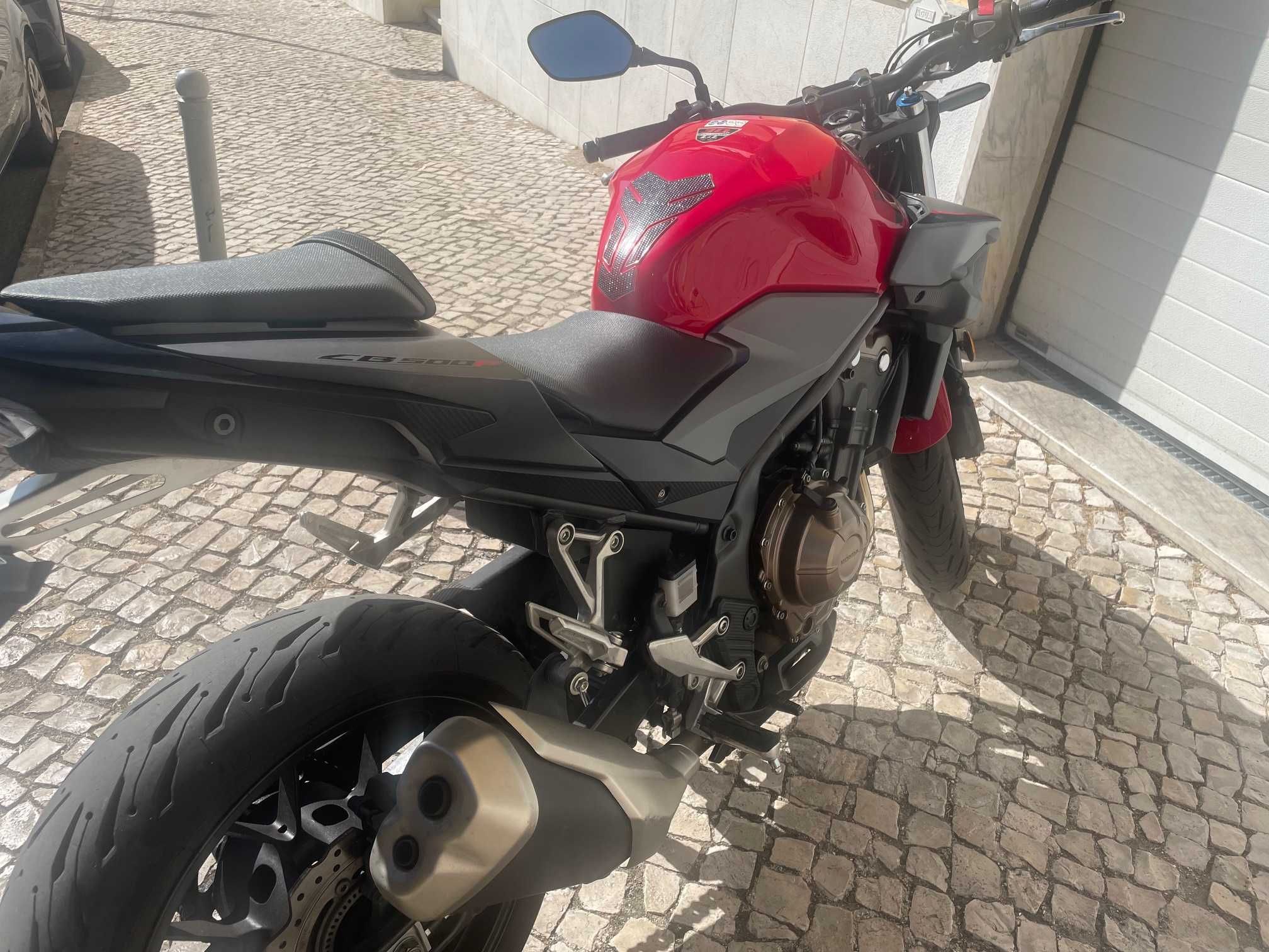 Moto cb500f 2021