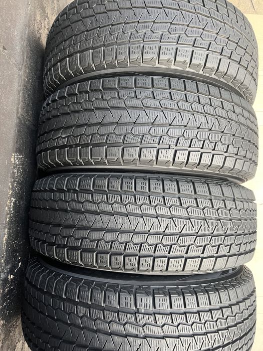 Шини р17 225/65 Yokohama Ice Guard g075