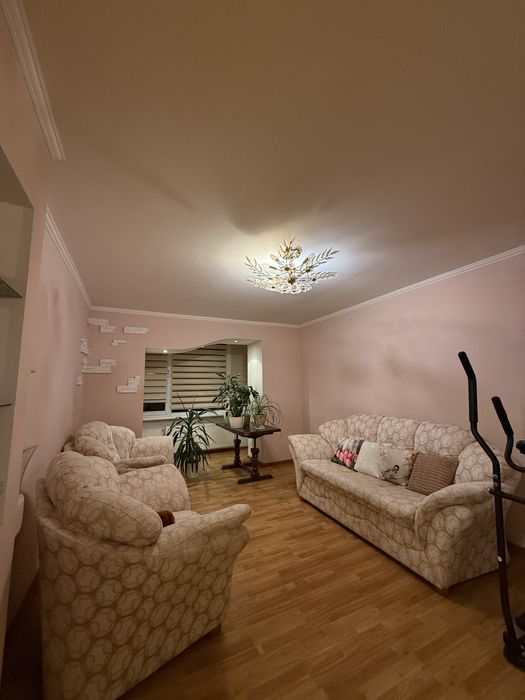 4-кімнатна квартира м. Дубно